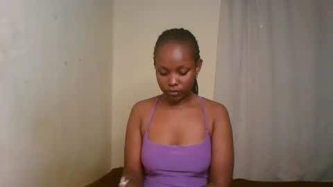 Snapshot of pixie_roman chatting on 6, 2, 2025 Majesty online show from 6, 2, 2025