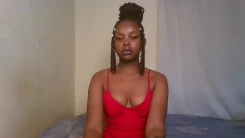 Snapshot of pixie_roman chatting on 27, 2, 2025 Majesty online show from 27, 2, 2025