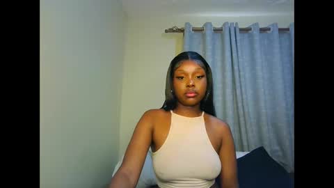 Snapshot of pixie_roman chatting on 28, 4, 2026 Majesty online show from 28, 4, 2026