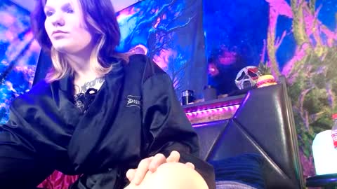 Snapshot of pixiedustslove chatting on 11, 9, 2025 Pixie dust online show from 11, 9, 2025