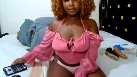 Snapshot of pixietease1 chatting on 9, 7, 2026 pixietease1 online show from 9, 7, 2026