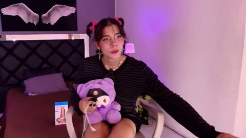 Snapshot of pixy_20 chatting on 17, 1, 2025 cris online show from 17, 1, 2025