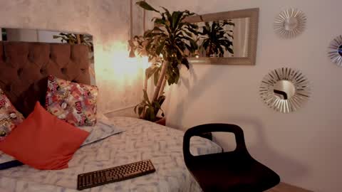 Snapshot of pixy_20 chatting on 27, 1, 2025 cris online show from 27, 1, 2025