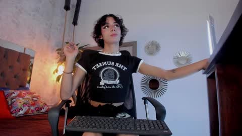 Snapshot of pixy_20 chatting on 2, 2, 2025 cris online show from 2, 2, 2025