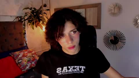 Snapshot of pixy_20 chatting on 10, 2, 2025 cris online show from 10, 2, 2025