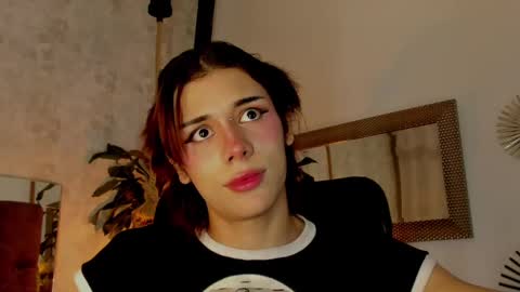 Snapshot of pixy_20 chatting on 24, 2, 2025 cris online show from 24, 2, 2025