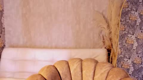 Snapshot of pixy_20 chatting on 4, 11, 2025 cris online show from 4, 11, 2025