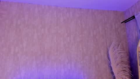 Snapshot of pixy_20 chatting on 20, 11, 2025 cris online show from 20, 11, 2025