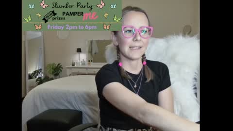 Lynn online show from 28, 1, 2025