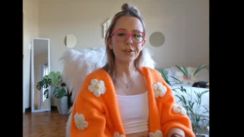 Lynn online show from 3, 2, 2025