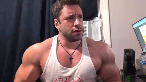pizza_biceps online show from 17, 1, 2026
