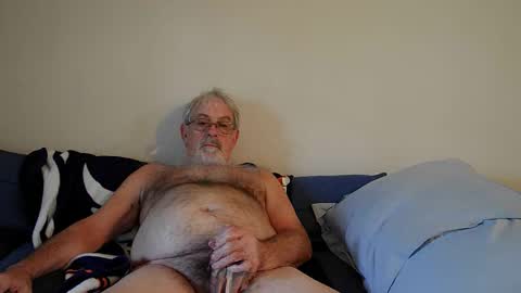 Snapshot of pjdaddjo775 chatting on 18, 9, 2025 pjdaddjo775 online show from 18, 9, 2025