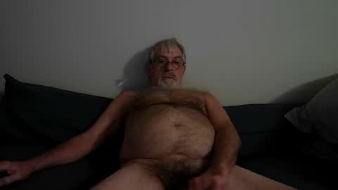 Snapshot of pjdaddjo775 chatting on 2, 10, 2025 pjdaddjo775 online show from 2, 10, 2025