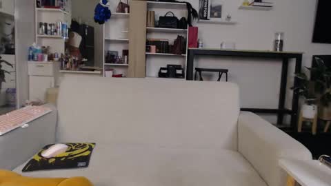 plasticgirll online show from 8, 2, 2025