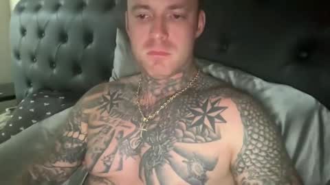 Snapshot of platinum_338 chatting on 11, 9, 2025 platinum_338 online show from 11, 9, 2025