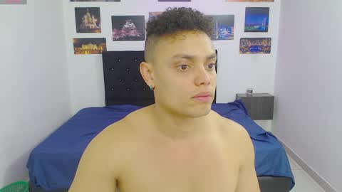 Snapshot of playboy_sex6 chatting on 14, 12, 2024 PETER online show from 14, 12, 2024