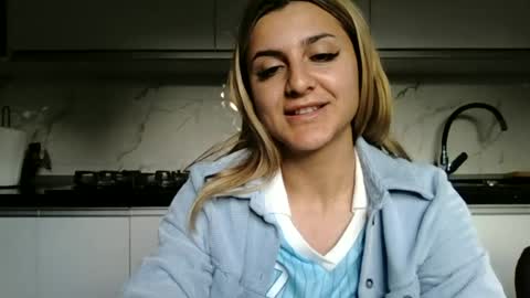 PlayfulNicole online show from 15, 6, 2026