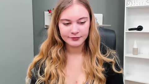 Valeria online show from 9, 3, 2025