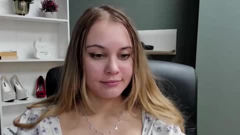 Valeria online show from 14, 12, 2025