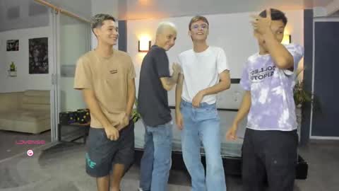 Snapshot of playhardsex chatting on 26, 9, 2025 online show from 26, 9, 2025