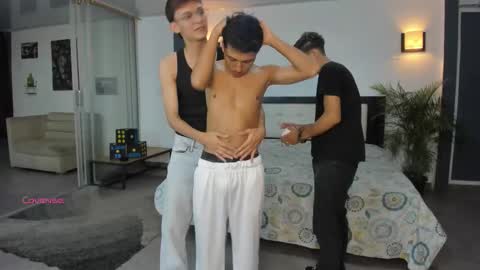 Snapshot of playhardsex chatting on 27, 9, 2025 online show from 27, 9, 2025