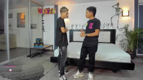 Snapshot of playhardsex chatting on 10, 10, 2025 online show from 10, 10, 2025