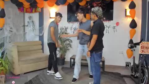 Snapshot of playhardsex chatting on 4, 11, 2025 online show from 4, 11, 2025