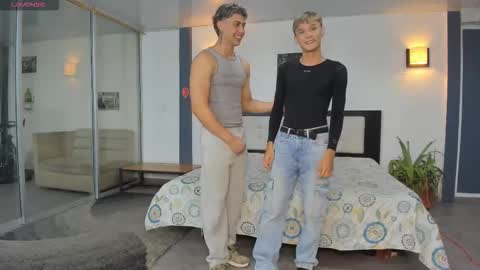 Snapshot of playhardsex chatting on 19, 11, 2025 online show from 19, 11, 2025