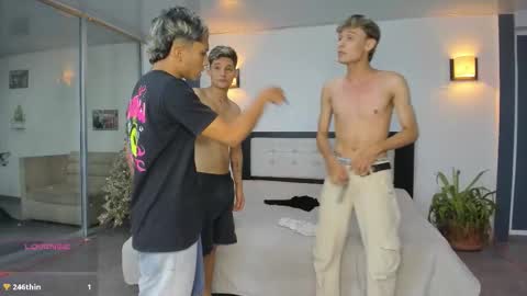 Snapshot of playhardsex chatting on 29, 11, 2025 online show from 29, 11, 2025