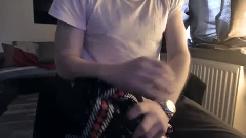 Hello ask me  . Im glad  to see you here in my room. Welcome PVT is open online show from 25, 12, 2024