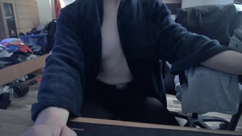 Hello ask me  . Im glad  to see you here in my room. Welcome PVT is open online show from 7, 3, 2026