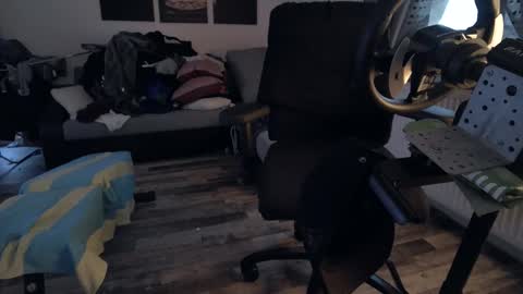 Snapshot of plboy23 chatting on 28, 4, 2026 Hello ask me . Im glad to see you here in my room. Welcome PVT is open online show from 28, 4, 2026