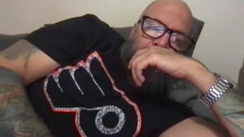 Snapshot of pleasesitonmycock chatting on 3, 1, 2025 PleaseSitOnMyCock online show from 3, 1, 2025