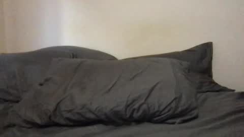 Snapshot of pleasesitonmycock chatting on 4, 1, 2025 PleaseSitOnMyCock online show from 4, 1, 2025