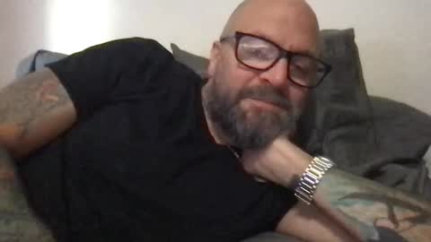 Snapshot of pleasesitonmycock chatting on 14, 1, 2025 PleaseSitOnMyCock online show from 14, 1, 2025