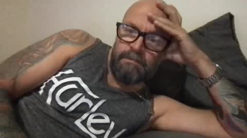 Snapshot of pleasesitonmycock chatting on 29, 1, 2025 PleaseSitOnMyCock online show from 29, 1, 2025