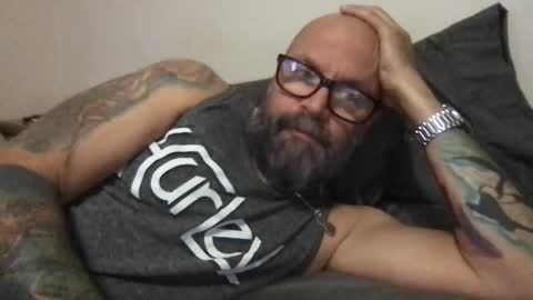 Snapshot of pleasesitonmycock chatting on 29, 1, 2025 PleaseSitOnMyCock online show from 29, 1, 2025