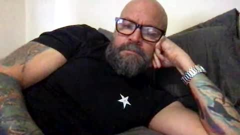 Snapshot of pleasesitonmycock chatting on 30, 1, 2025 PleaseSitOnMyCock online show from 30, 1, 2025