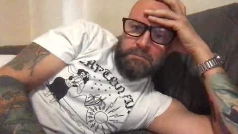 Snapshot of pleasesitonmycock chatting on 28, 2, 2025 PleaseSitOnMyCock online show from 28, 2, 2025