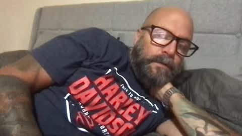 Snapshot of pleasesitonmycock chatting on 24, 9, 2025 PleaseSitOnMyCock online show from 24, 9, 2025