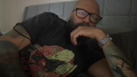 Snapshot of pleasesitonmycock chatting on 26, 11, 2025 PleaseSitOnMyCock online show from 26, 11, 2025