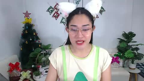 Snapshot of ploysaithailand chatting on 1, 1, 2025 Ploysai online show from 1, 1, 2025