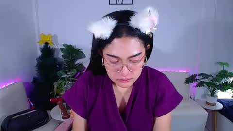 Ploysai online show from 26, 5, 2026