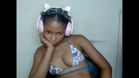 Snapshot of plumnjuicyx chatting on 26, 2, 2025 plumnjuicyx online show from 26, 2, 2025