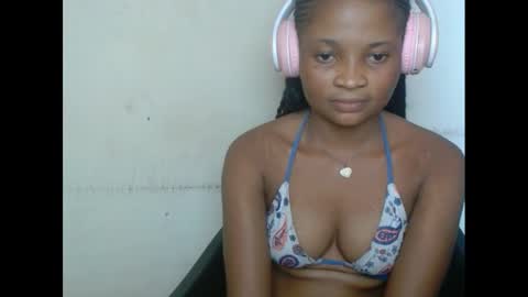 Snapshot of plumnjuicyx chatting on 27, 2, 2025 plumnjuicyx online show from 27, 2, 2025