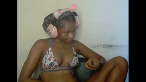 Snapshot of plumnjuicyx chatting on 4, 3, 2025 plumnjuicyx online show from 4, 3, 2025