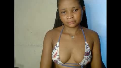 Snapshot of plumnjuicyx chatting on 6, 3, 2025 plumnjuicyx online show from 6, 3, 2025