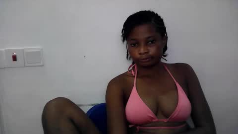 Snapshot of plumnjuicyx chatting on 16, 10, 2025 plumnjuicyx online show from 16, 10, 2025