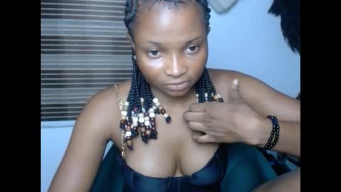 Snapshot of plumnjuicyx chatting on 31, 10, 2025 plumnjuicyx online show from 31, 10, 2025