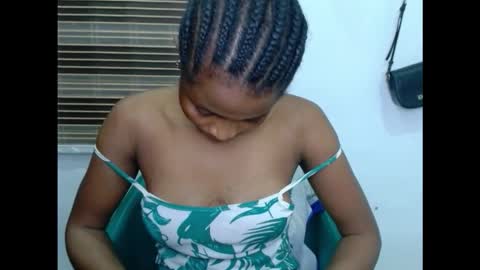 Snapshot of plumnjuicyx chatting on 22, 11, 2025 plumnjuicyx online show from 22, 11, 2025